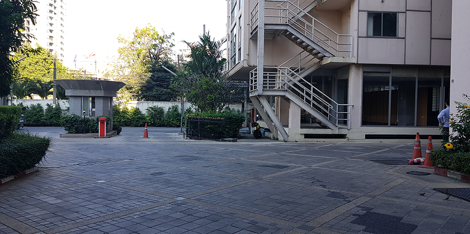 Waterford Sukhumvit 30/1 (The Waterford Diamond Tower)