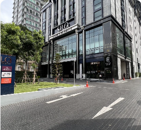SILQ Hotel & Residence